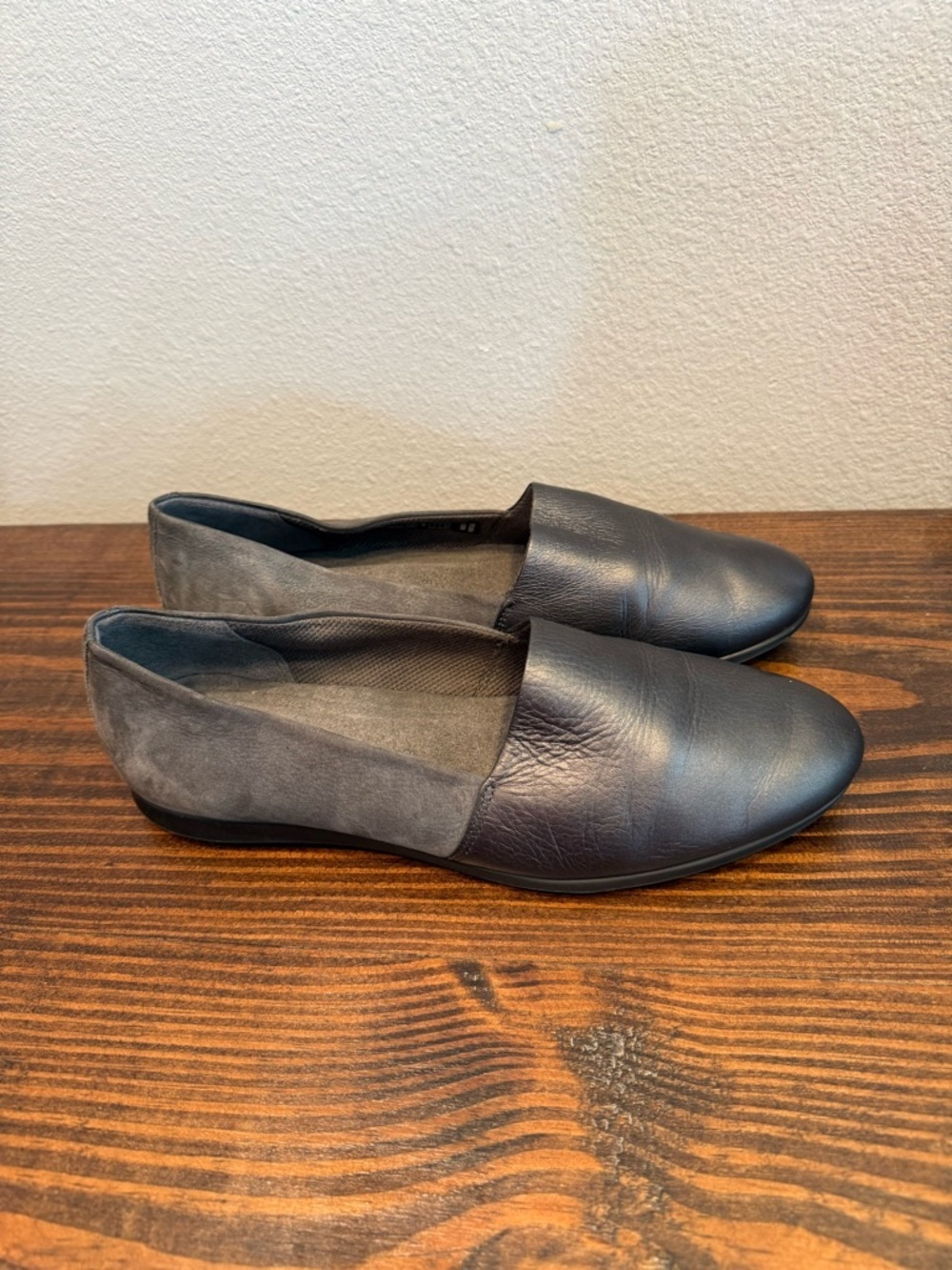 ECCO Touch 2 Ballerina Women’s Gray Leather Suede Slip On Flats Loafers Size 8